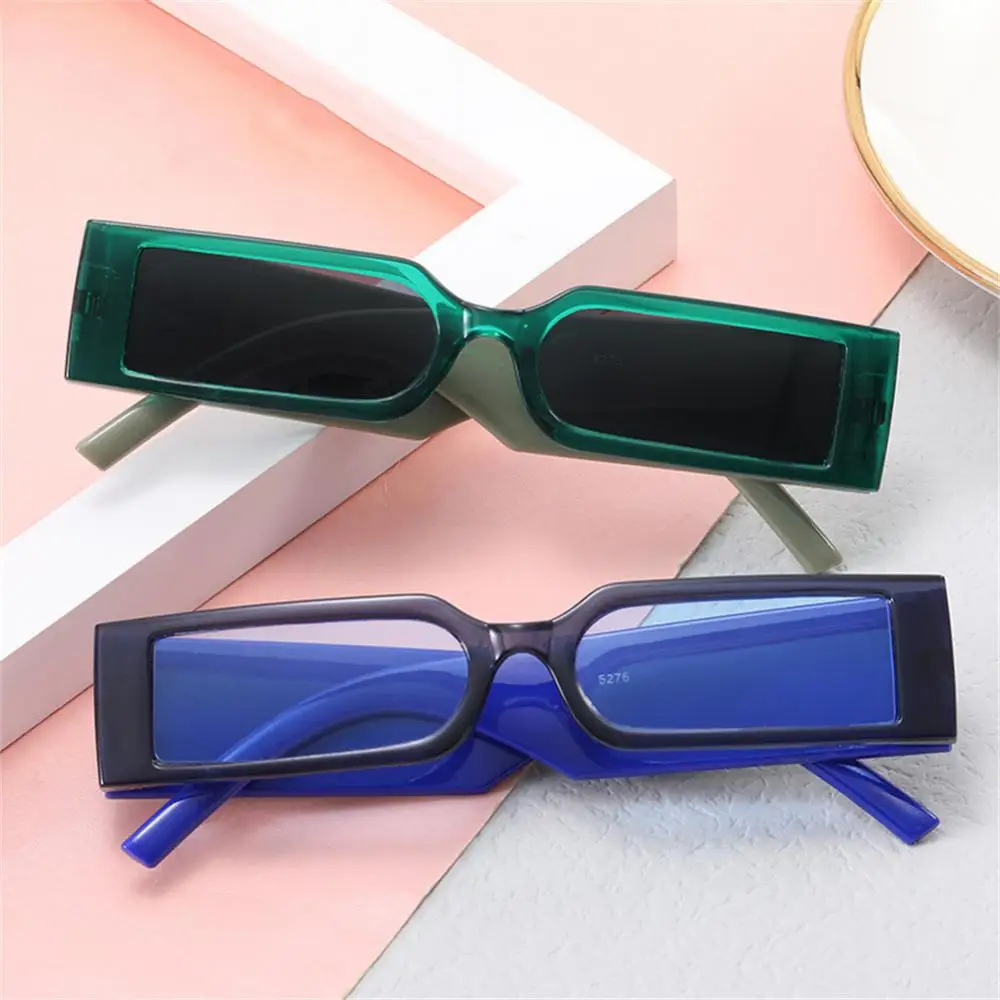 Новинка солнцезащитные очки в прямоугольной оправе Ретро квадратные модные очки Ins стиль для мужчин и женщин Черная Маленькая оправа солнцезащитные очки
Новинка солнцезащитные очки в прямоугольной оправе Ретро квадратные модные очки Ins стиль для мужчин и женщин Черная Маленькая оправа солнцезащитные очки