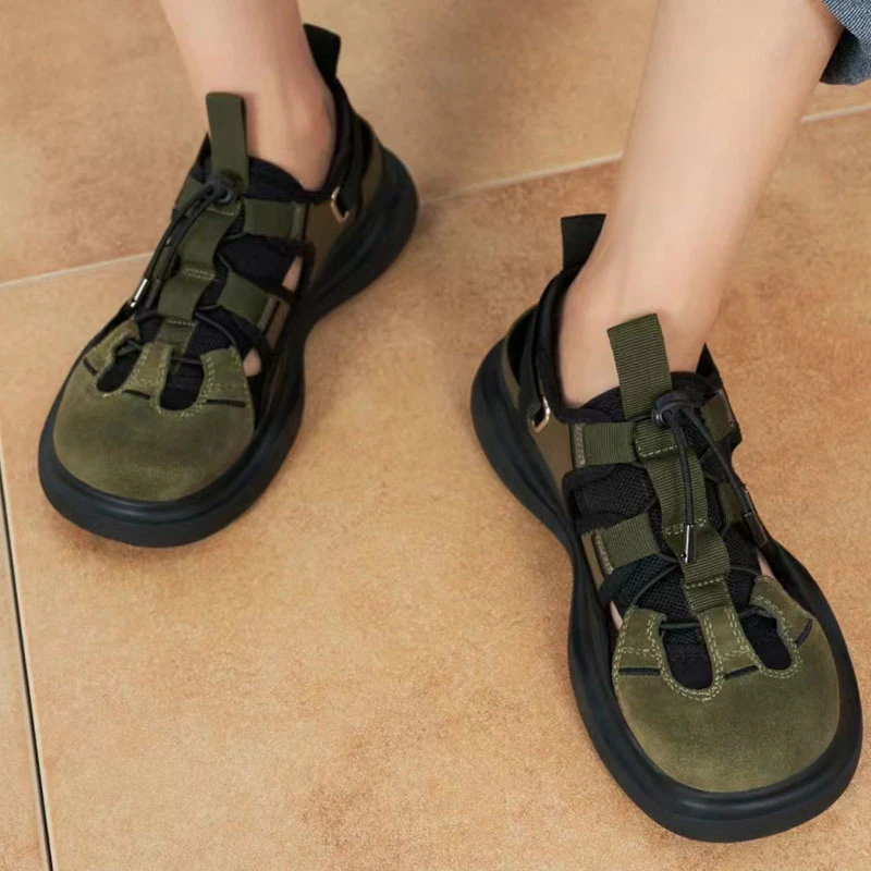 Flats Platform Shoes Women Sport Sandals Summer Hollow Designer Ladies Shoes 2022 Running Slippers Slides Casual Women Shoes
Flats Platform Shoes Women Sport Sandals Summer Hollow Designer Ladies Shoes 2022 Running Slippers Slides Casual Women Shoes