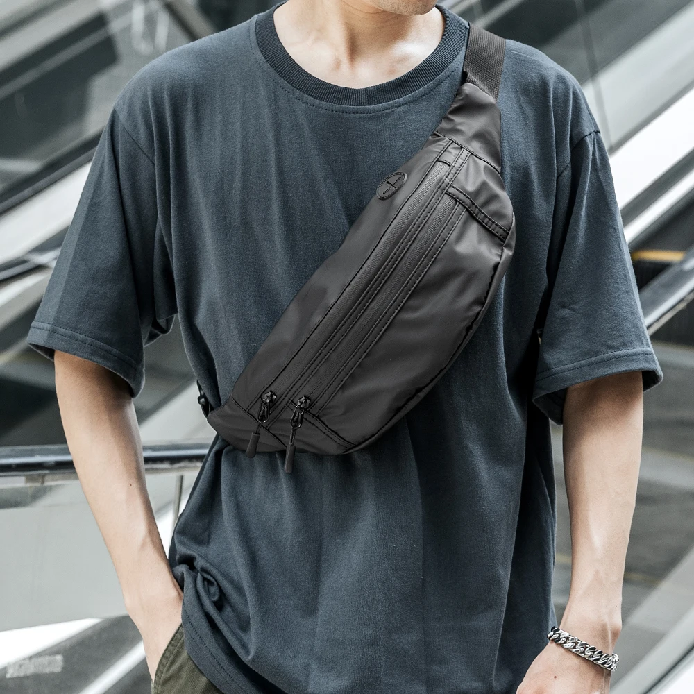 Lightweight Hole Men Chest Short Zipper Crossbody Trip Multifunction With Anti-theft Bag Waterproof Fashion Headphone Bag Bag
Lightweight Hole Men Chest Short Zipper Crossbody Trip Multifunction With Anti-theft Bag Waterproof Fashion Headphone Bag Bag