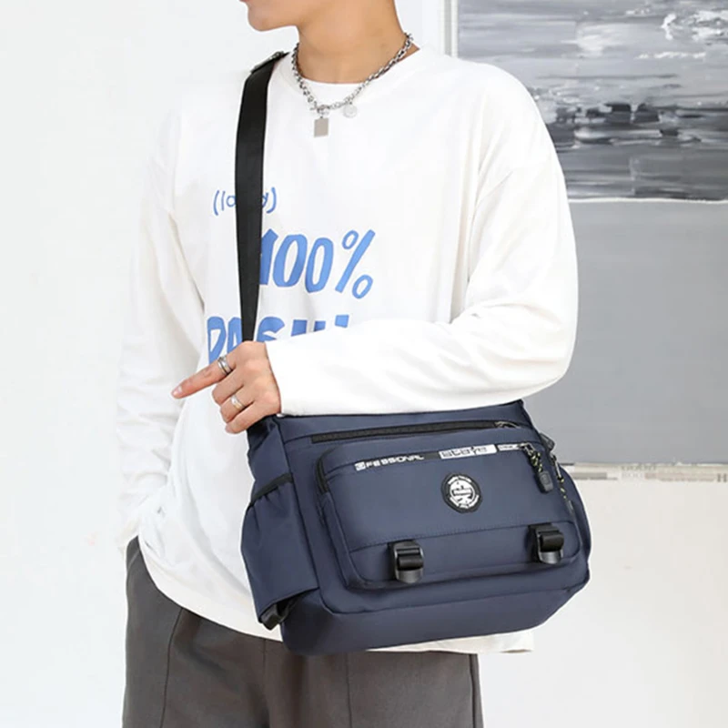Multi-layer Pocket Design Oxford Shoulder Bag Large Capacity Men's Casual Fashion Single Shoulder Crossbody Luxury Messenger Bag
Multi-layer Pocket Design Oxford Shoulder Bag Large Capacity Men's Casual Fashion Single Shoulder Crossbody Luxury Messenger Bag
