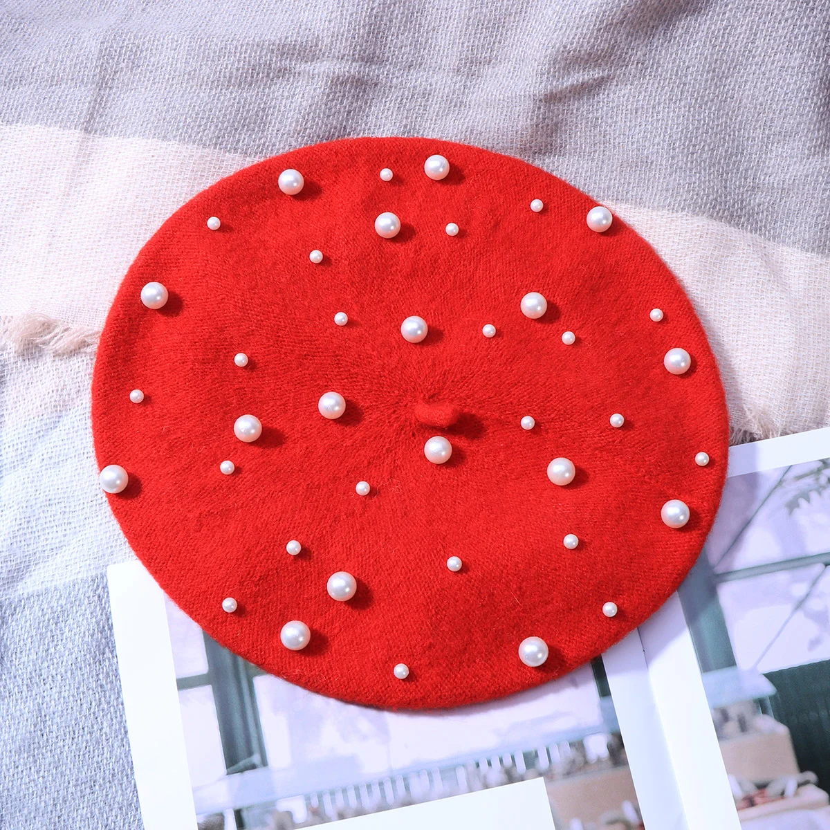 Beret Hat Women Hats French Pearl Red Artist Black Beanie Men Barret Wool Newsboy Kids Berets Felt Beaded Girls Painter Knitted
Beret Hat Women Hats French Pearl Red Artist Black Beanie Men Barret Wool Newsboy Kids Berets Felt Beaded Girls Painter Knitted
