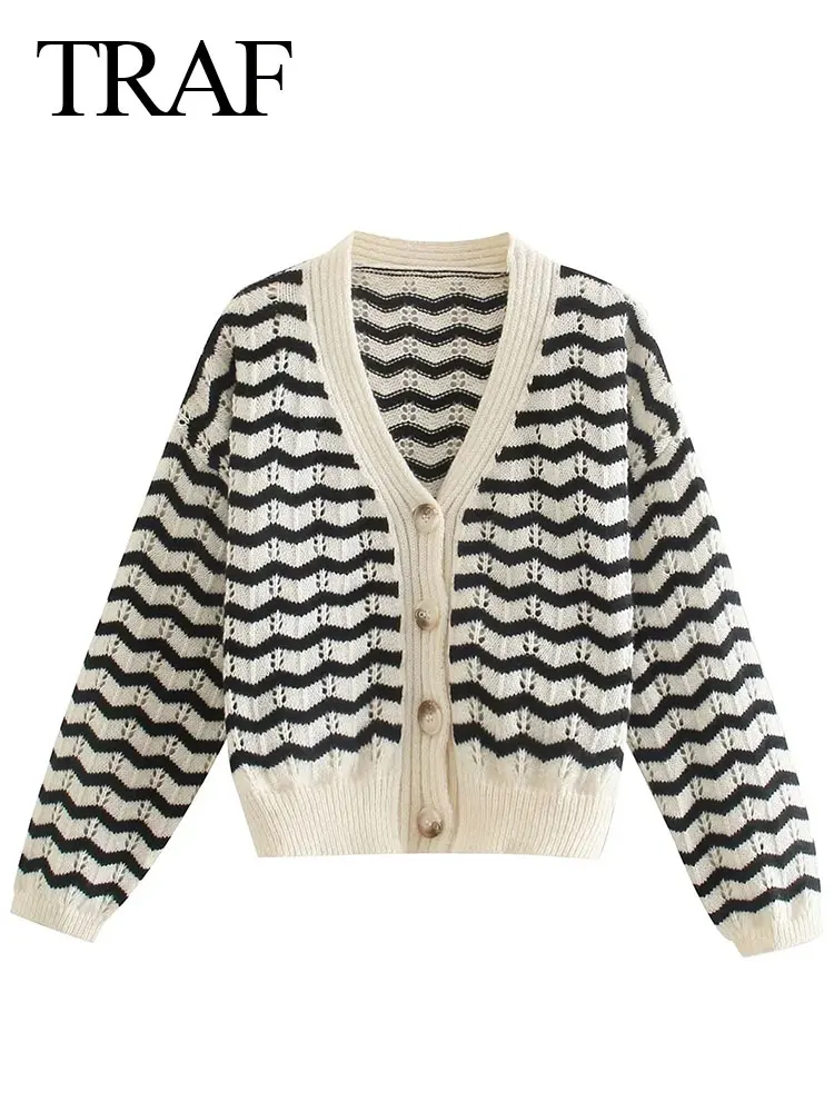 TRAF 2022 Fashion Sweater Cardigan Striped Beige And Black Button Drop Shoulder Loose Casual Versatile Top Women Spring Coat
TRAF 2022 Fashion Sweater Cardigan Striped Beige And Black Button Drop Shoulder Loose Casual Versatile Top Women Spring Coat