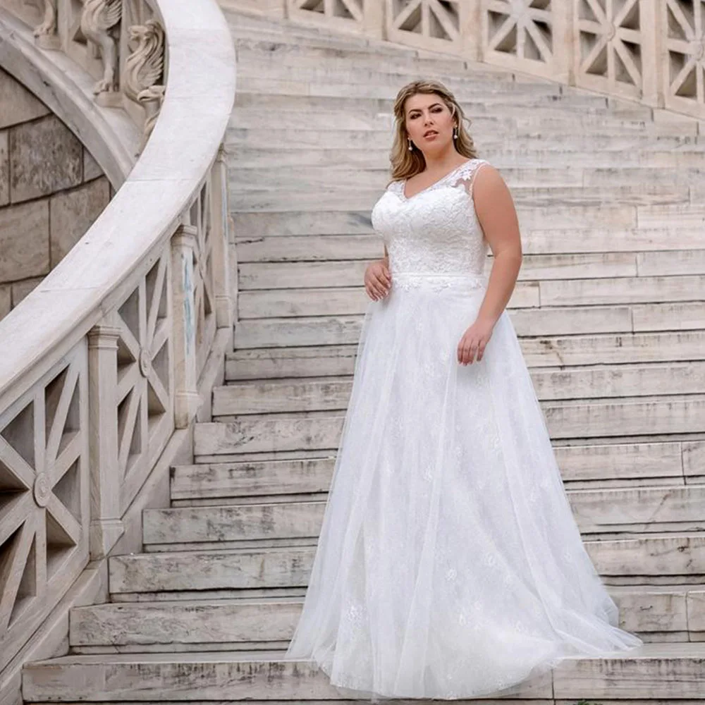 High Quality Wedding Dresses Plus Size V-Neck Sleeveless Lace Applique Bride Gowns Tulle A-Line Sweep Train Vestido De Novia
High Quality Wedding Dresses Plus Size V-Neck Sleeveless Lace Applique Bride Gowns Tulle A-Line Sweep Train Vestido De Novia