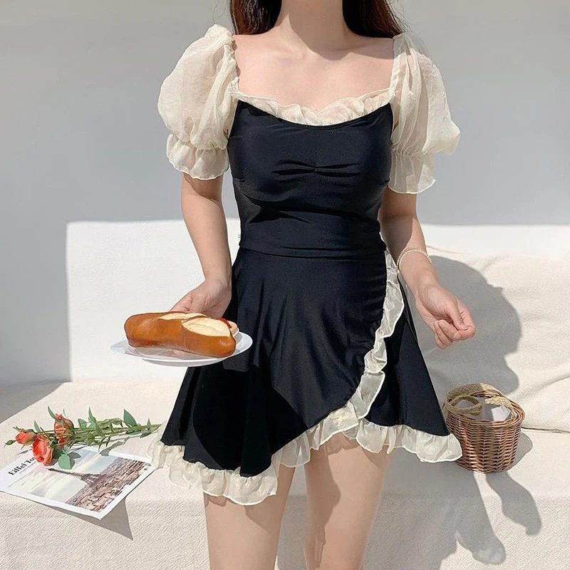One Piece Swimsuit Women Beachwear Swimwear 2022 New Bikini Korea Bathing Suit White Cover Up Sexy Lace Skirt Solid Nylon Swim
One Piece Swimsuit Women Beachwear Swimwear 2022 New Bikini Korea Bathing Suit White Cover Up Sexy Lace Skirt Solid Nylon Swim