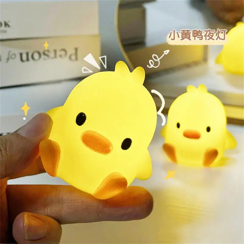 Cartoon Duck Night Light Cartoon Soft And Comfortable Exquisite Shape Built-in Battery Night Light Animal Night Light
Cartoon Duck Night Light Cartoon Soft And Comfortable Exquisite Shape Built-in Battery Night Light Animal Night Light