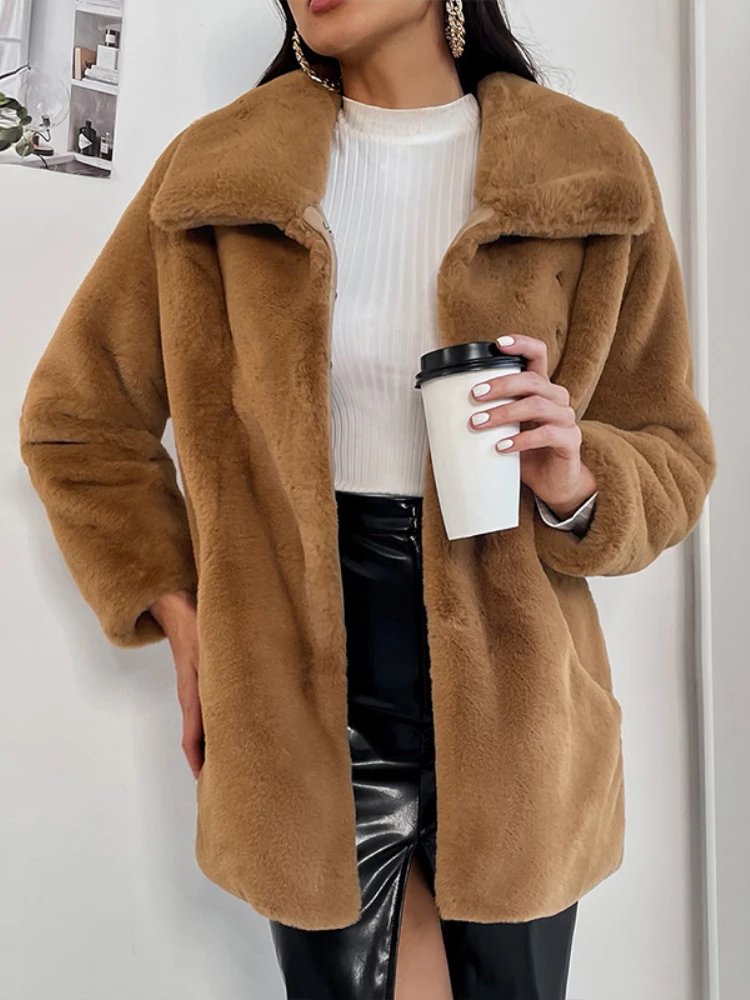 Winter Elegant Turn Down Collar Faux Fur Coats Women 2022 Fashion Ladies Faux Rabbit Fur Coat Fluffy Jackets Long Fur Outwear
Winter Elegant Turn Down Collar Faux Fur Coats Women 2022 Fashion Ladies Faux Rabbit Fur Coat Fluffy Jackets Long Fur Outwear