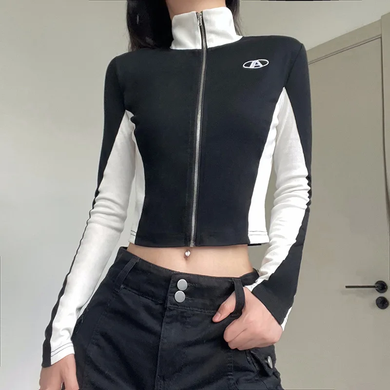 Stitched Y2k T-shirt 2023 Autumn Fashion Zip Up Turtleneck Gothic Crop Top Cardigan Streetwear Punk Style Women T Shirts
Stitched Y2k T-shirt 2023 Autumn Fashion Zip Up Turtleneck Gothic Crop Top Cardigan Streetwear Punk Style Women T Shirts