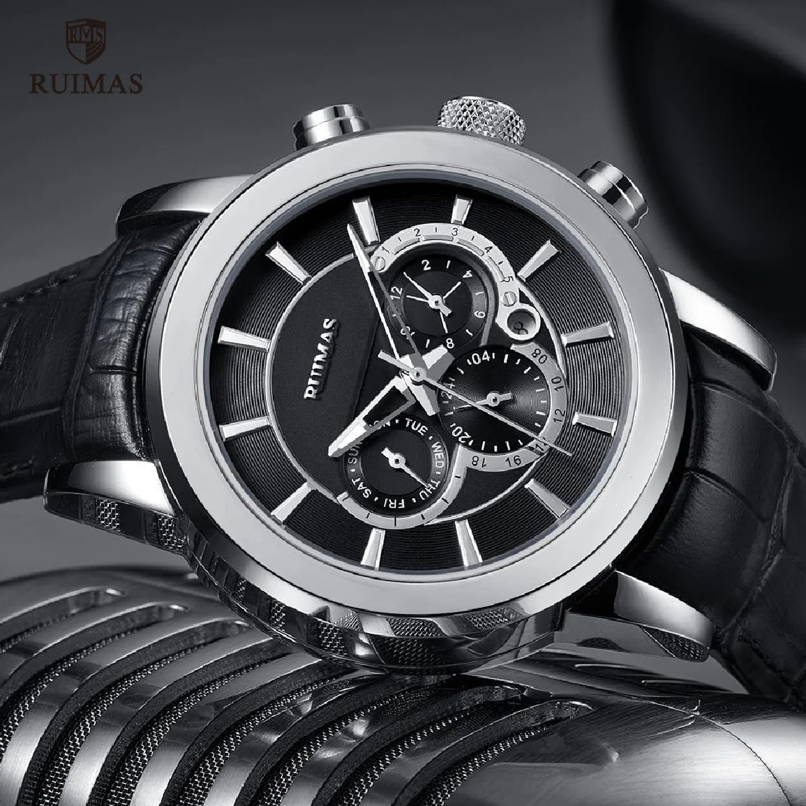 RUIMAS Automatic Military Watches Waterproof Sports Wristwatch Leather Strap Mechanical Watch Man Relogios Masculino Clock 6767
RUIMAS Automatic Military Watches Waterproof Sports Wristwatch Leather Strap Mechanical Watch Man Relogios Masculino Clock 6767