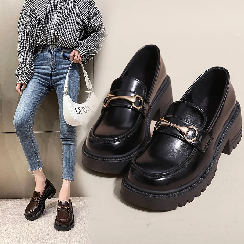 Spring/Summer 2022 new horsebit loafers women's block heeled platform muffin shoes fashion single shoes British style small leat
Spring/Summer 2022 new horsebit loafers women's block heeled platform muffin shoes fashion single shoes British style small leat