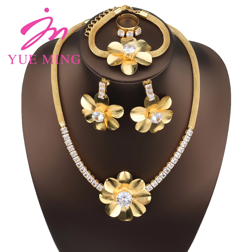 Trend Dubai Bridal Jewelry Sets for Women Gold Plated Piercing Earrings Ring Necklace Bracelet Luxury Quality Jewelry Sets
Trend Dubai Bridal Jewelry Sets for Women Gold Plated Piercing Earrings Ring Necklace Bracelet Luxury Quality Jewelry Sets