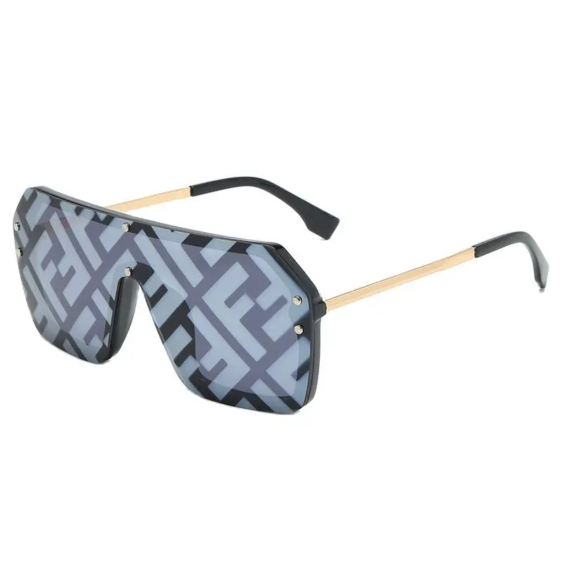 Classic Luxury Brand Ladies Sunglasses Men's Thick Rim Large Frame Fashion Designer Square Sunglasses Vintage Decorative Glasses
Classic Luxury Brand Ladies Sunglasses Men's Thick Rim Large Frame Fashion Designer Square Sunglasses Vintage Decorative Glasses