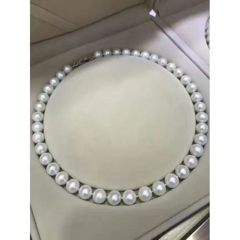 classic 11-12mm south sea white round pearl necklace 18inch 925s 
classic 11-12mm south sea white round pearl necklace 18inch 925s