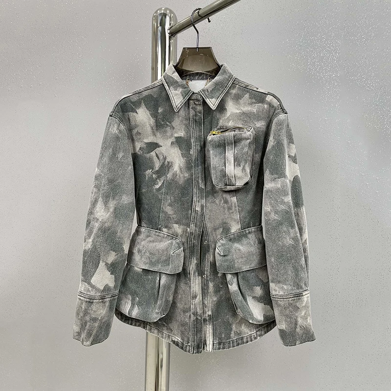 2023spring and summer women's new work denim jacket summer y2k clothes spicy girls tie-dye print work multi-pocket denimTopwomen
2023spring and summer women's new work denim jacket summer y2k clothes spicy girls tie-dye print work multi-pocket denimTopwomen