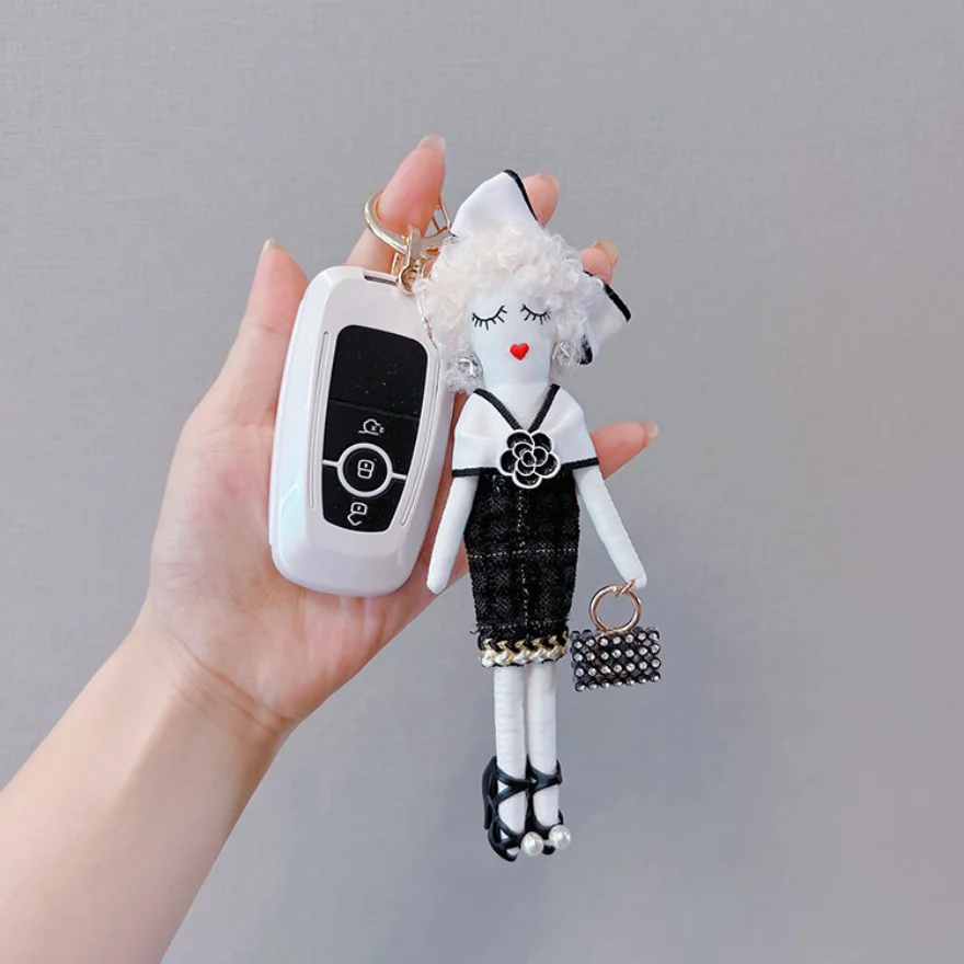 Elegant Ladies Keychain for Handbag Fashion Pendant Accessories Keychain for Car Key Gift for Girl Women
Elegant Ladies Keychain for Handbag Fashion Pendant Accessories Keychain for Car Key Gift for Girl Women