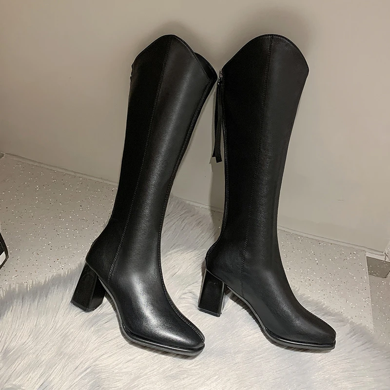 Женские повседневные сапоги до колена, высокие зимние сапоги на квадратном каблуке, с круглым носком, на молнии
Женские повседневные сапоги до колена, высокие зимние сапоги на квадратном каблуке, с круглым носком, на молнии