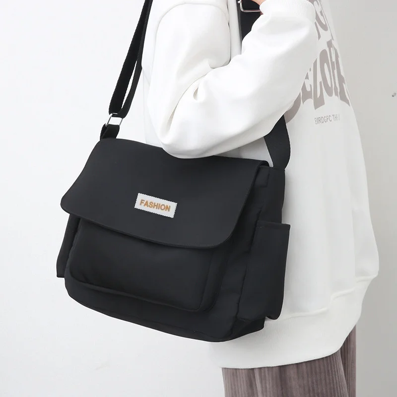 Women's School Messenger Bags for Women Shoulder Ladies Designer Handbag Solid Large Capacity Casual Canvas Shoulder Female Bags
Women's School Messenger Bags for Women Shoulder Ladies Designer Handbag Solid Large Capacity Casual Canvas Shoulder Female Bags