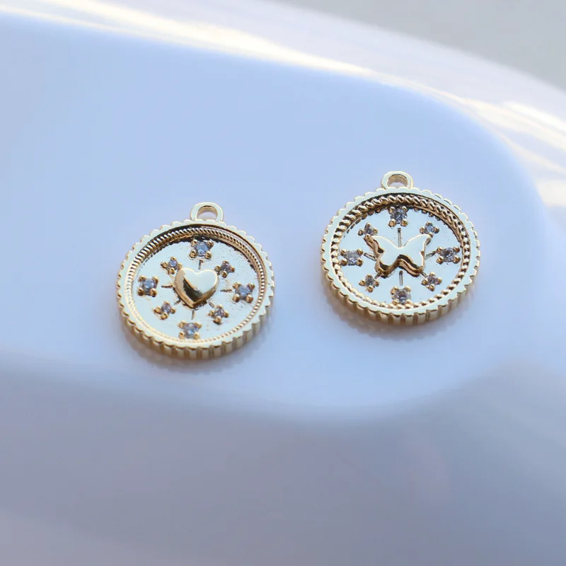 14K gold bag color protection pendant Gear Clock brand love butterfly pattern belt hanging new DIY handmade jewelry accessories
14K gold bag color protection pendant Gear Clock brand love butterfly pattern belt hanging new DIY handmade jewelry accessories