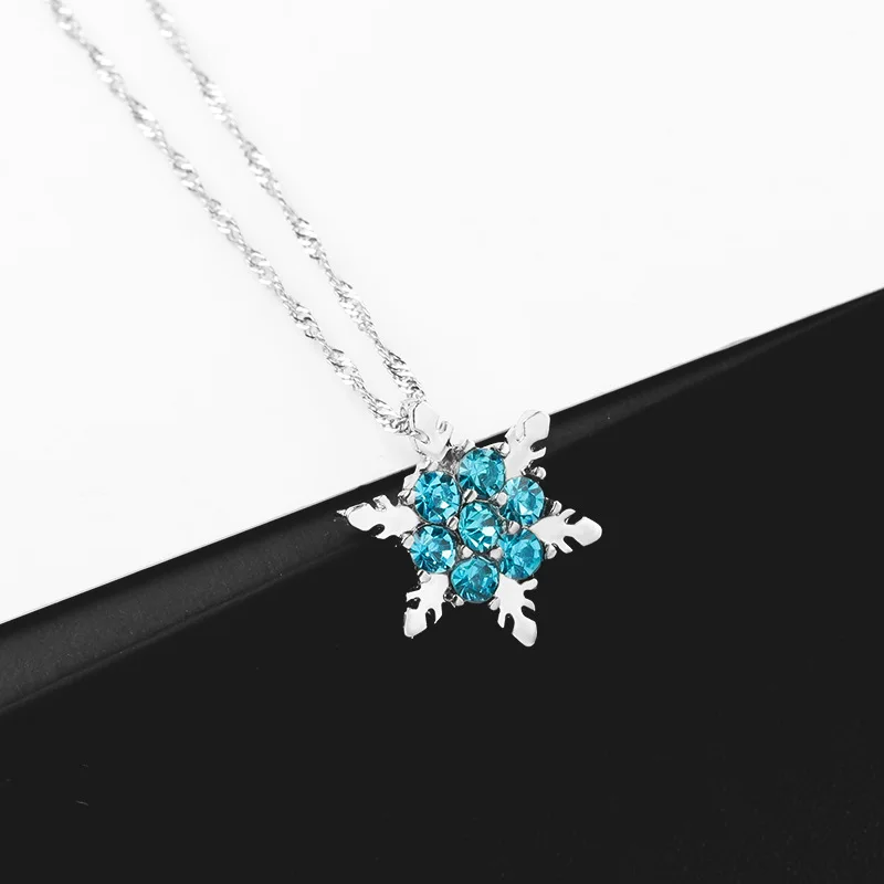 European and American Temperament Gemstone Necklace Silver-plated Snowflake Full Diamond Necklace Gift Pendant Clavicle Chain
European and American Temperament Gemstone Necklace Silver-plated Snowflake Full Diamond Necklace Gift Pendant Clavicle Chain