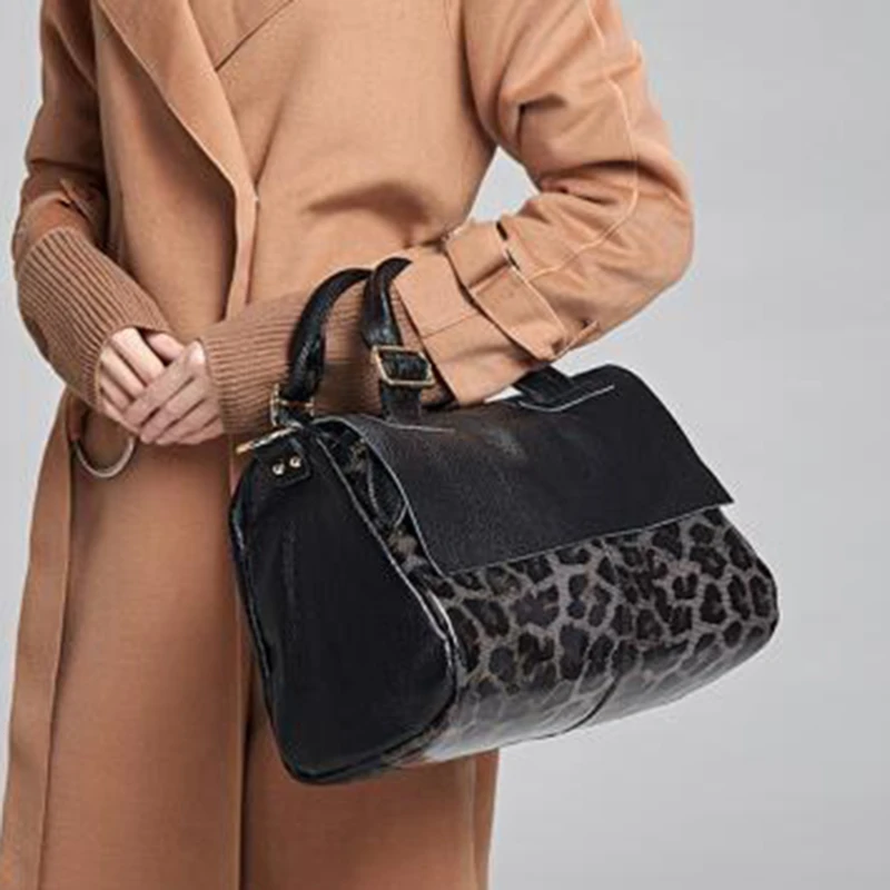 Fashion PU Leather Big Tote Handbags Leopard Pattern Soft Travel Tote Ladies Large Capacity Long Strap Shoulder Weekend Bags
Fashion PU Leather Big Tote Handbags Leopard Pattern Soft Travel Tote Ladies Large Capacity Long Strap Shoulder Weekend Bags