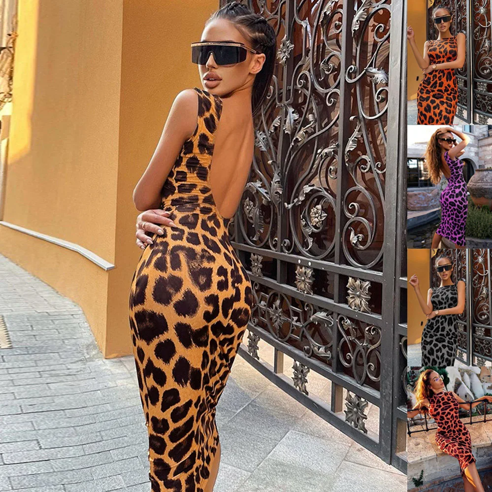 Spring/summer 2022 New temperament leopard print waistcoat backless MIDI skirt European style with tight skirt inside
Spring/summer 2022 New temperament leopard print waistcoat backless MIDI skirt European style with tight skirt inside