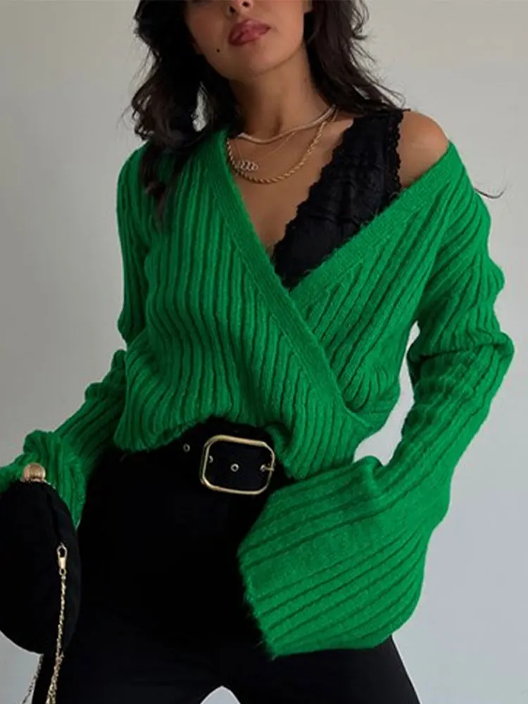 Off Shoulder Knitted Sweater Tops Women Sexy Deep V-Neck Flare Long Sleeve Sweater Pullover 2022 Elegant Female Jumpers Chic Top
Off Shoulder Knitted Sweater Tops Women Sexy Deep V-Neck Flare Long Sleeve Sweater Pullover 2022 Elegant Female Jumpers Chic Top