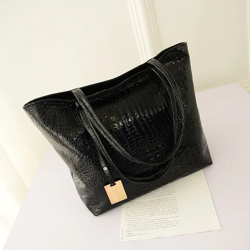 New Hand Bill of Lading Shoulder Bag Crocodile Print Fashion Large Capacity Korean Version Shopping Bag Ladies Bag
New Hand Bill of Lading Shoulder Bag Crocodile Print Fashion Large Capacity Korean Version Shopping Bag Ladies Bag
