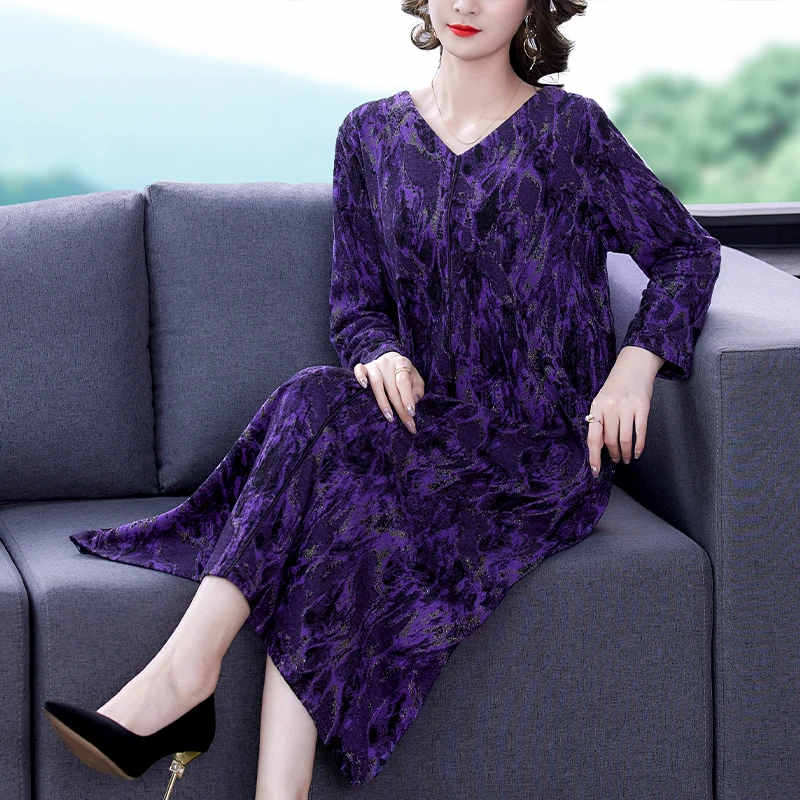2022 Purple Print Leopard Sequins Midi Dress Autumn Winter Korean Vintage Casual Dress Women Elegant Bodycon Long Sleeve Dresses
2022 Purple Print Leopard Sequins Midi Dress Autumn Winter Korean Vintage Casual Dress Women Elegant Bodycon Long Sleeve Dresses