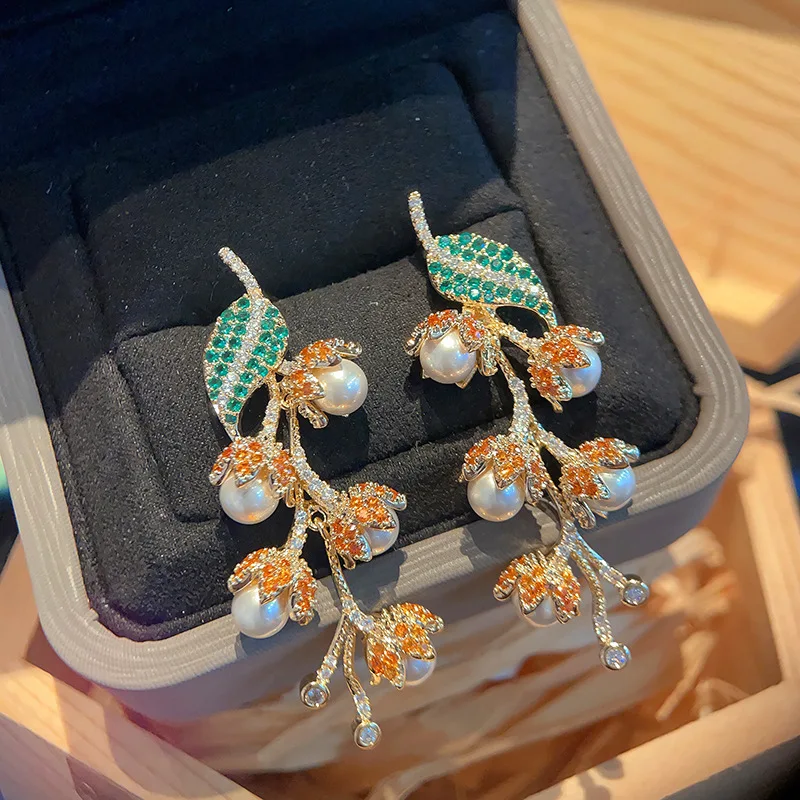 Summer Fashion Sweet Statement Pearl Branches Dangle Earrings Luxury Brand Jewelry Micro Pave Cubic Zirconia Temperament Earings
Summer Fashion Sweet Statement Pearl Branches Dangle Earrings Luxury Brand Jewelry Micro Pave Cubic Zirconia Temperament Earings