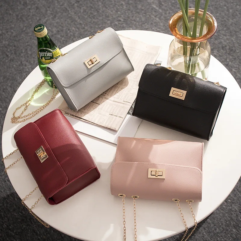 Fashion Exquisite Ladies Bags New Trendy Shoulder Bag Ins Style Chain Messenger Bag PU Solid Color Small Square Bag 2022
Fashion Exquisite Ladies Bags New Trendy Shoulder Bag Ins Style Chain Messenger Bag PU Solid Color Small Square Bag 2022