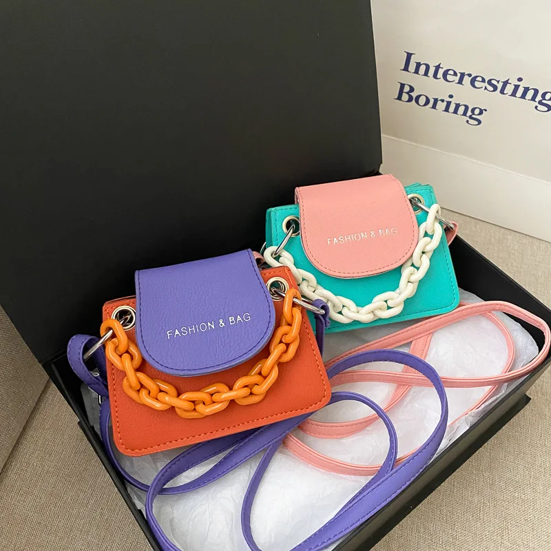 Messenger Bag New Handbag Fashion Simple Fashion Design PU Leather Shoulder Bag Female Chain Imitation Thread handbags
Messenger Bag New Handbag Fashion Simple Fashion Design PU Leather Shoulder Bag Female Chain Imitation Thread handbags