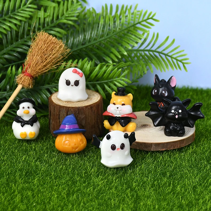 Halloween Micro Landscape Miniature Figurines Cute Bat Pumpkin Ghost Vampire Witch Resin Craft Mini Fairy Garden Ornaments
Halloween Micro Landscape Miniature Figurines Cute Bat Pumpkin Ghost Vampire Witch Resin Craft Mini Fairy Garden Ornaments