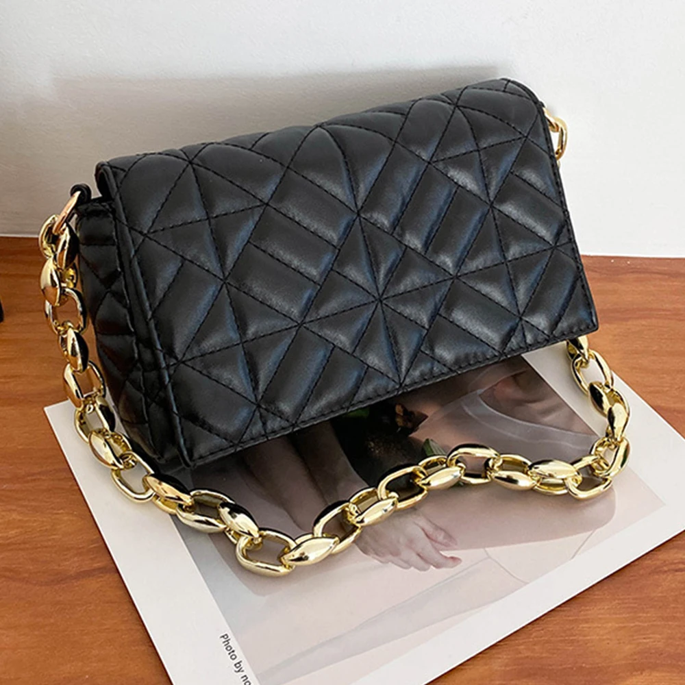 Small Square Bags Women Luxury Designer Chain Shoulder Bag Elegant Handbags and Purse Cheap Cross Body Bag for Women Simple
Small Square Bags Women Luxury Designer Chain Shoulder Bag Elegant Handbags and Purse Cheap Cross Body Bag for Women Simple