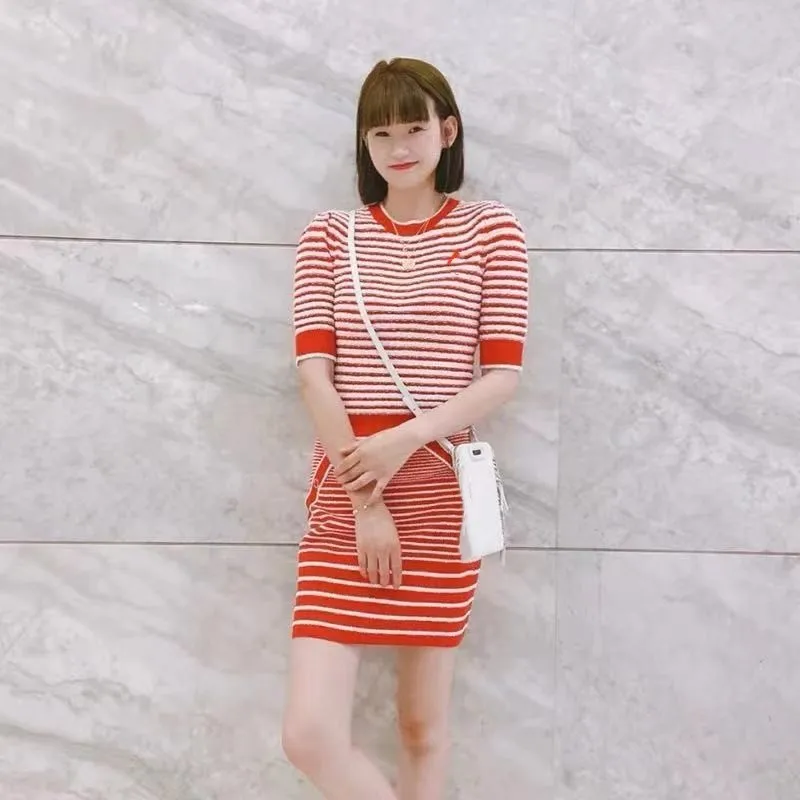 Women Striped Soft Cotton O-neck Short Sleeve Patchwork Color Knit Pullover Top
Women Striped Soft Cotton O-neck Short Sleeve Patchwork Color Knit Pullover Top
