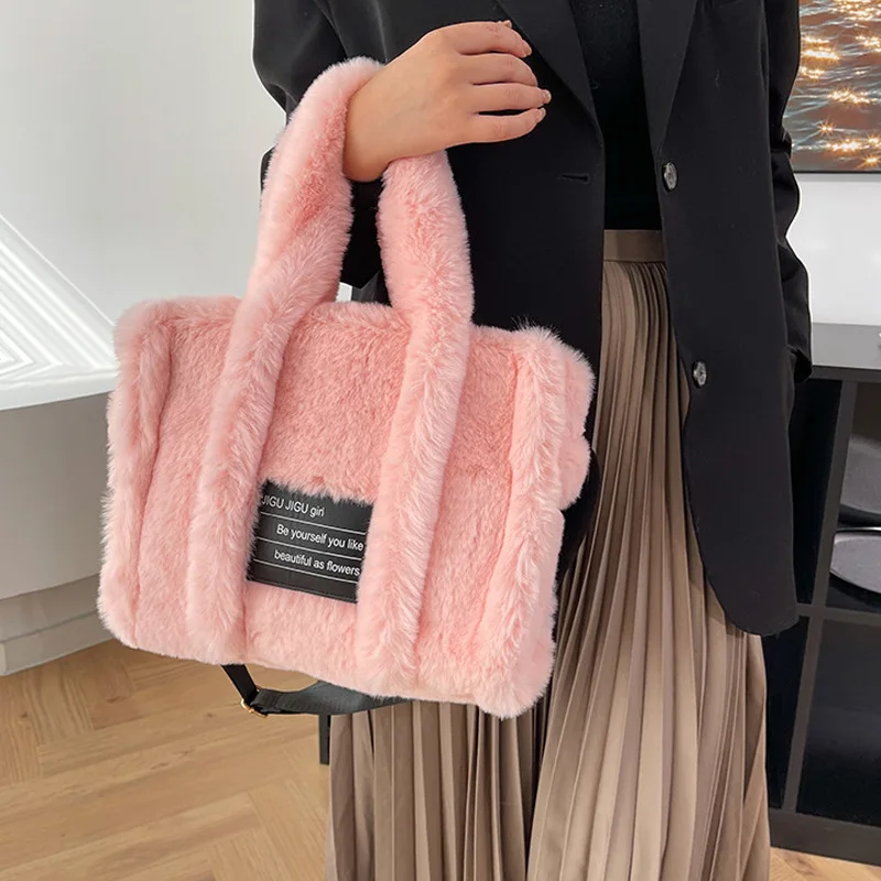 Letter Faux Fur Handbag for Women Plush Fluffy Shoulder Crossbody Bag Winter Fashion Tote Ladies High Quality Handle Bags Purses
Letter Faux Fur Handbag for Women Plush Fluffy Shoulder Crossbody Bag Winter Fashion Tote Ladies High Quality Handle Bags Purses