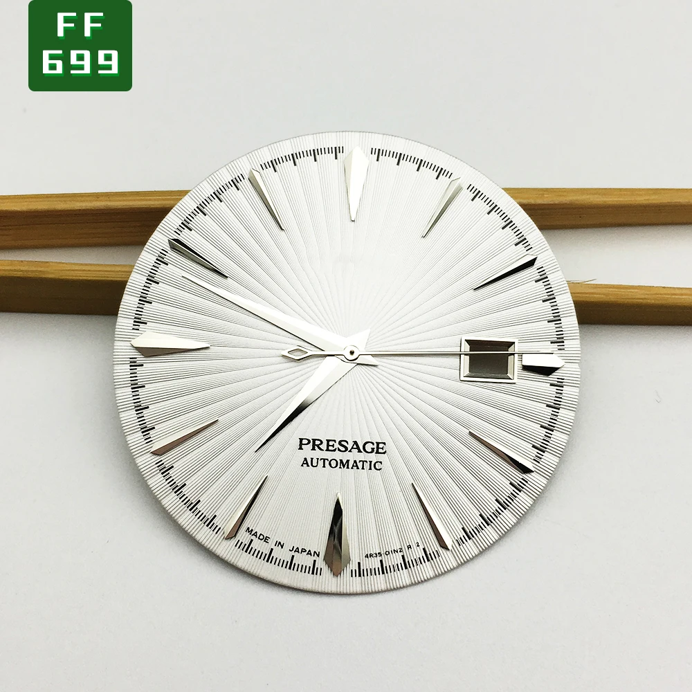 Watch accessories 35mm substitute white high-quality cocktail literal aseptic dial adapts to the surface of the NH35 movement
Watch accessories 35mm substitute white high-quality cocktail literal aseptic dial adapts to the surface of the NH35 movement