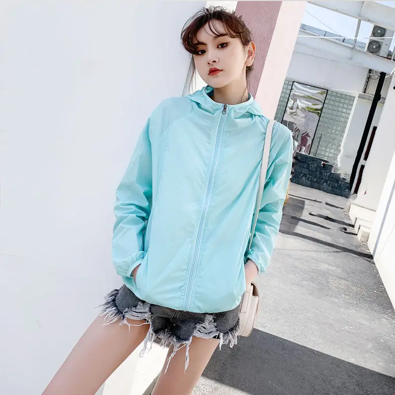 2022 Women Summer New Large Size Sun Protection Clothing Female Loose Sun Protection Jackets Ladies Thin Solid Outerwear E07
2022 Women Summer New Large Size Sun Protection Clothing Female Loose Sun Protection Jackets Ladies Thin Solid Outerwear E07