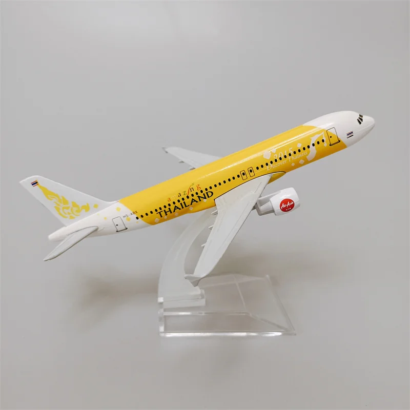 Новинка, 16 см, авиакомпании Таиландские авиалинии, аэробус 320 A320, авиакомпании, металлический сплав, масштаб 1:400, литая модель самолета желто...
Новинка, 16 см, авиакомпании Таиландские авиалинии, аэробус 320 A320, авиакомпании, металлический сплав, масштаб 1:400, литая модель самолета желто...