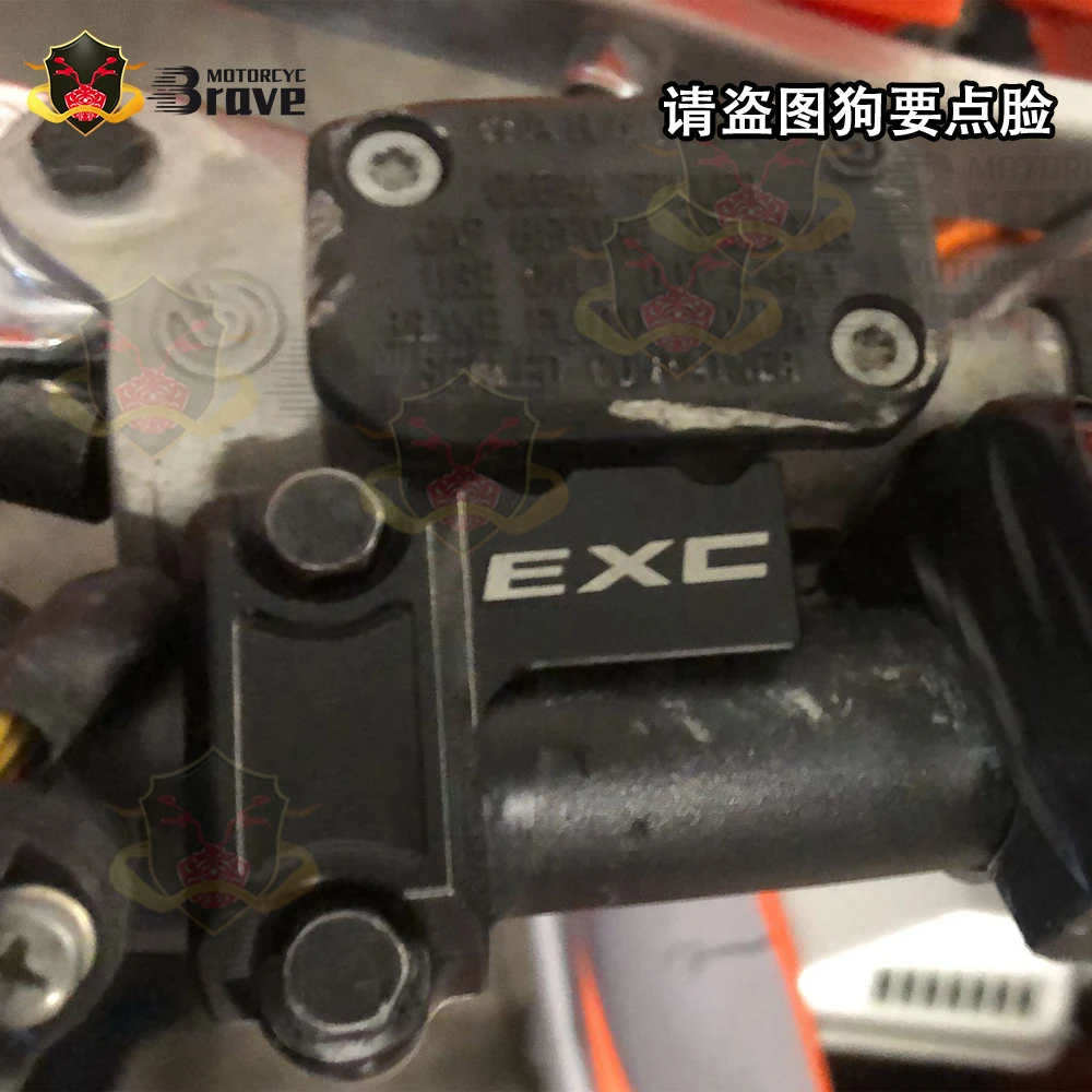 2014 - 2022 1pair Motocross Master Cylinder Protectors For KTM 250 300 350 400 450 500 EXC EXCF SX SXF XC XCF XCW 2021 2020 2019
2014 - 2022 1pair Motocross Master Cylinder Protectors For KTM 250 300 350 400 450 500 EXC EXCF SX SXF XC XCF XCW 2021 2020 2019