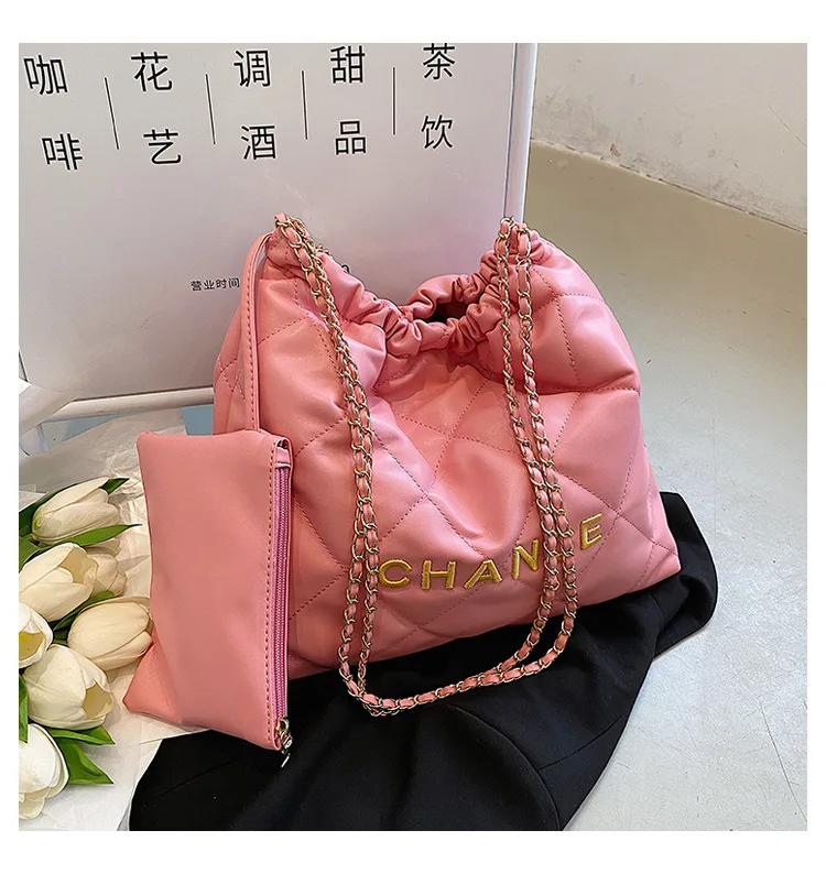 Summer 2022 High Quality Rhombic Chain Messenger Bag Shoulder Bag Women's Bag Set Cross Body Bag Trendy Bucket Bag
Summer 2022 High Quality Rhombic Chain Messenger Bag Shoulder Bag Women's Bag Set Cross Body Bag Trendy Bucket Bag