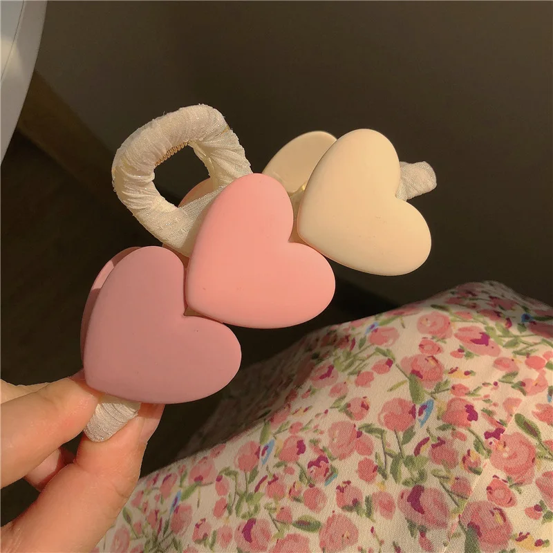 Pink peach heart clip ~ girl sweet super fairy shark clip 2022 spring new love peach heart hairpin tide
Pink peach heart clip ~ girl sweet super fairy shark clip 2022 spring new love peach heart hairpin tide