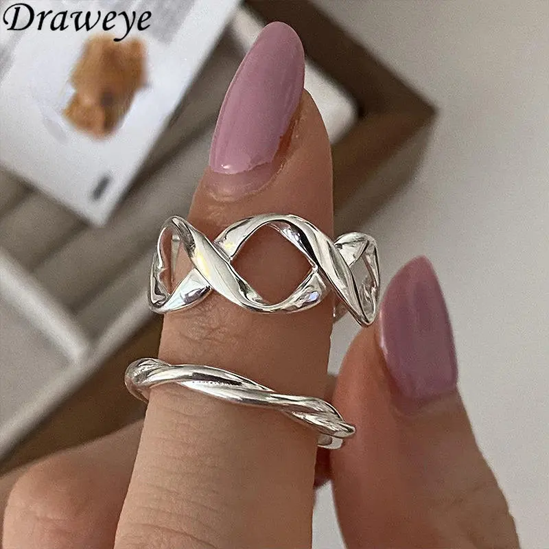 Draweye Irregular Wave Metal Rings for Women Silver Color Hollow Out Y2k Hiphop Anillos Mujer Couple Simple Design Jewelry
Draweye Irregular Wave Metal Rings for Women Silver Color Hollow Out Y2k Hiphop Anillos Mujer Couple Simple Design Jewelry