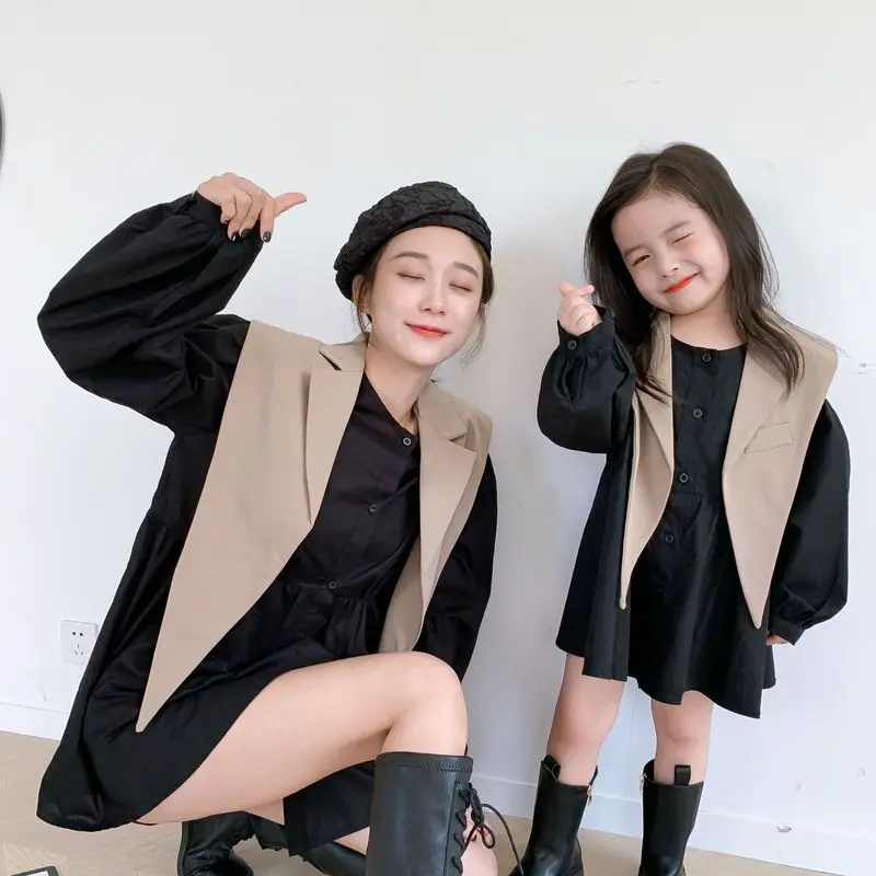 Новинка 2022, весеннее платье-рубашка для мамы и дочки, комплект из 2 предметов, повседневный костюм с длинным рукавом, шаль, Одинаковая одежда для родителей и мамы, платья для девочек
Новинка 2022, весеннее платье-рубашка для мамы и дочки, комплект из 2 предметов, повседневный костюм с длинным рукавом, шаль, Одинаковая одежда для родителей и мамы, платья для девочек