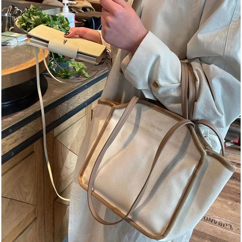 Korean Women Tote Bag Cotton Casual Solid Hasp High-Capacity Shoulder Bag Handbag Shopping Bag Simple Fashion Messenger Bag
Korean Women Tote Bag Cotton Casual Solid Hasp High-Capacity Shoulder Bag Handbag Shopping Bag Simple Fashion Messenger Bag