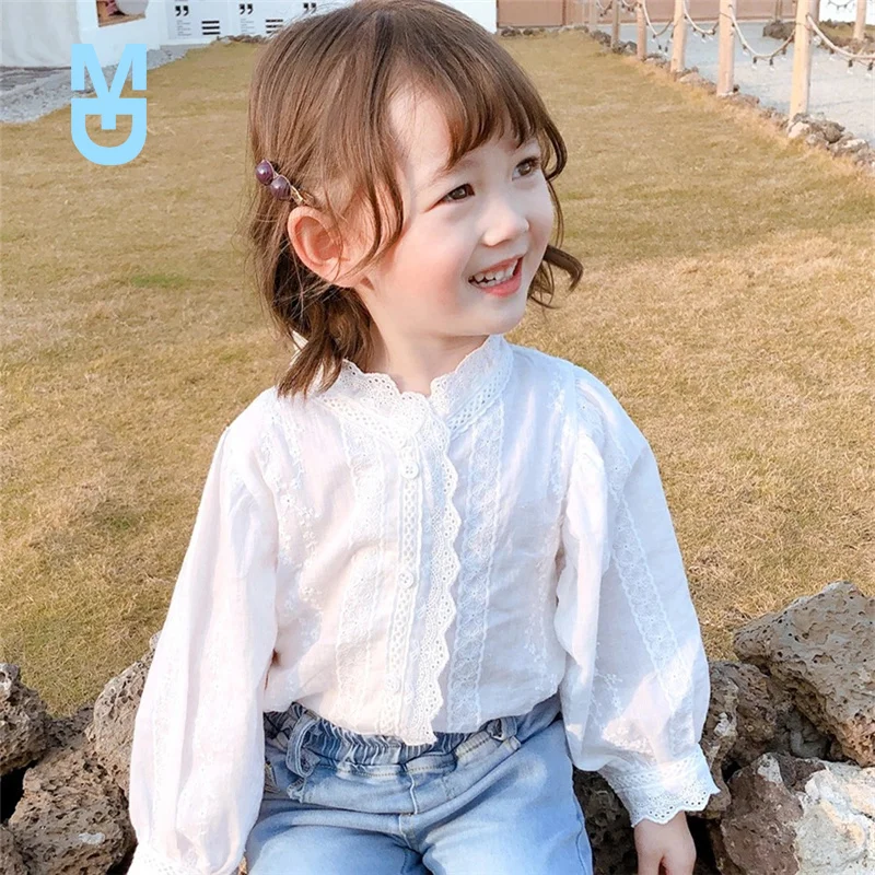New Spring summer girls fashion temperament lace white shirts Korean style Stand-up collar children casual long sleeve Blouses
New Spring summer girls fashion temperament lace white shirts Korean style Stand-up collar children casual long sleeve Blouses