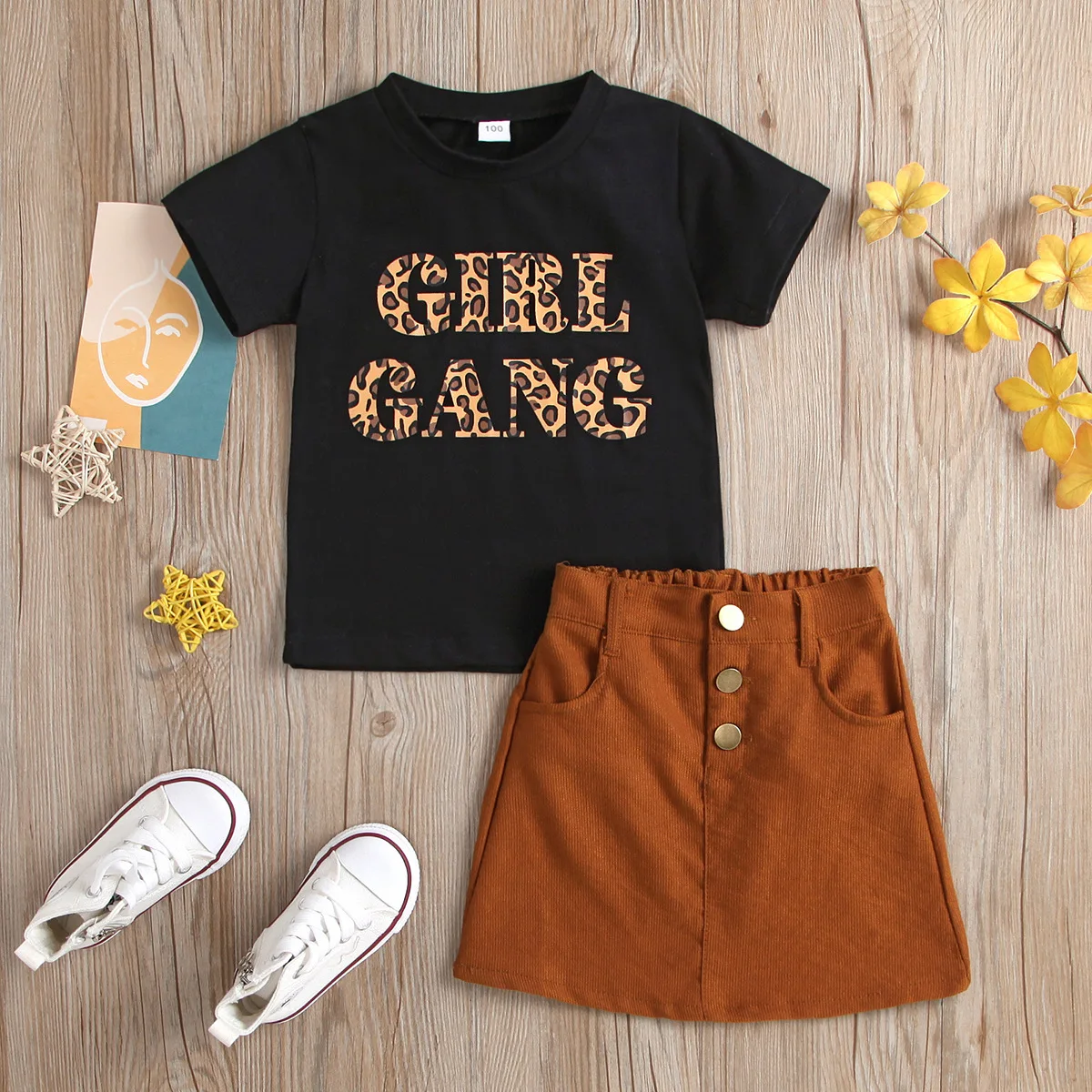 Children's Suit New 2022 Girls' Letter Short-sleeved Printing Package Hip Short-sleeved Children's 2-piece Set
Children's Suit New 2022 Girls' Letter Short-sleeved Printing Package Hip Short-sleeved Children's 2-piece Set