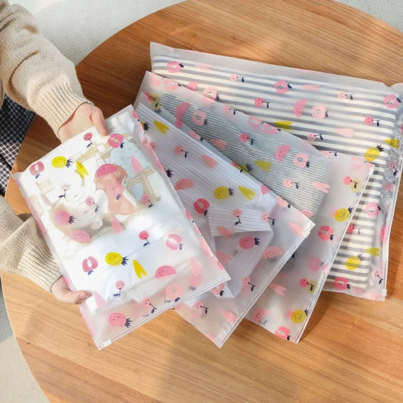 PVC Cosmetic Bag Waterproof Transparent Women Make Up Bag Case Travel Clear Makeup Beauty Wash Organizer Bath Toiletry Storage
PVC Cosmetic Bag Waterproof Transparent Women Make Up Bag Case Travel Clear Makeup Beauty Wash Organizer Bath Toiletry Storage