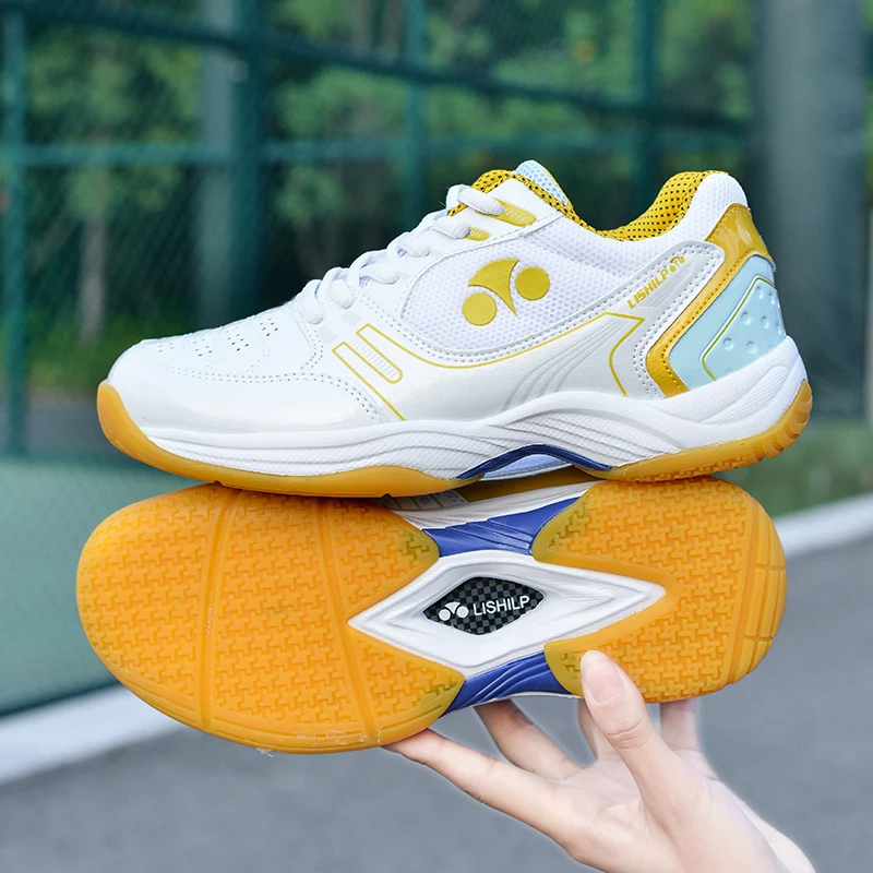 New Badminton Shoes Men and Women Outdoor Professional Volleyball Sneakers Couples Lightweight Table Tennis Training Shoes
New Badminton Shoes Men and Women Outdoor Professional Volleyball Sneakers Couples Lightweight Table Tennis Training Shoes