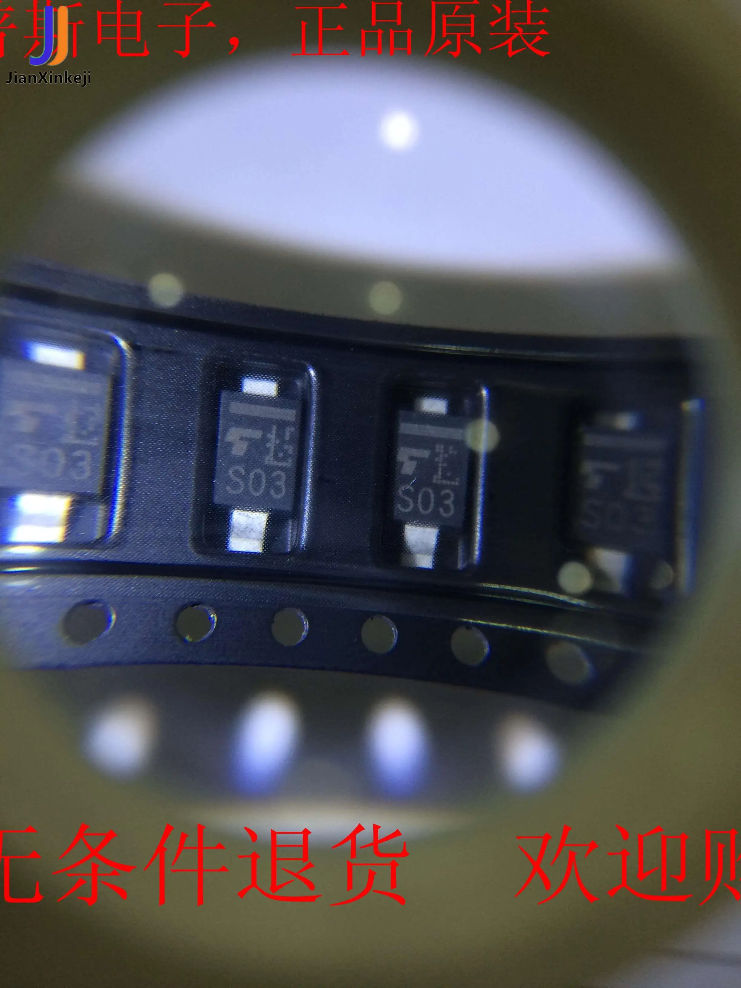 10 шт. 100% оригинальный новый SMD Schottky diode CLS03 TOSHIBA package L-FLAT 10A60V
10 шт. 100% оригинальный новый SMD Schottky diode CLS03 TOSHIBA package L-FLAT 10A60V