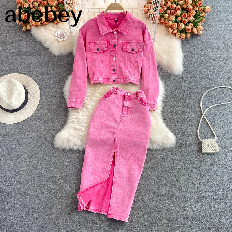 2023 New Spring Autumn Fashion turn down collar long sleeve short denim Top + high waist mid-long split wrap Skirt 2-piece set
2023 New Spring Autumn Fashion turn down collar long sleeve short denim Top + high waist mid-long split wrap Skirt 2-piece set