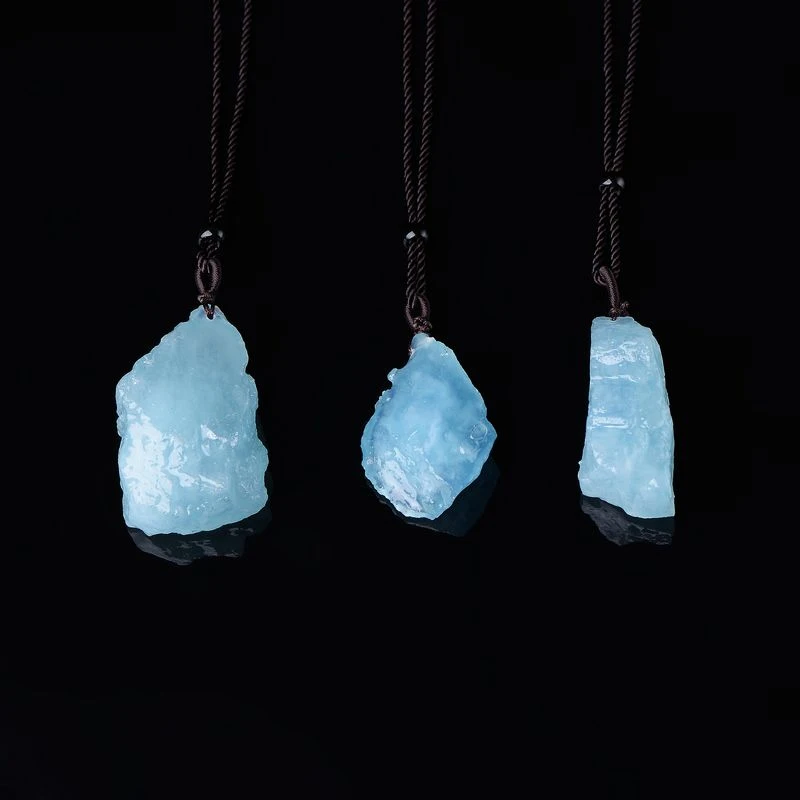 Natural Aquamarine Blue Stone Pendant Natural Quartz Stone Raw Crystal Quartz Fashion for Men Women Jewelry DIY Specimen Gift
Natural Aquamarine Blue Stone Pendant Natural Quartz Stone Raw Crystal Quartz Fashion for Men Women Jewelry DIY Specimen Gift